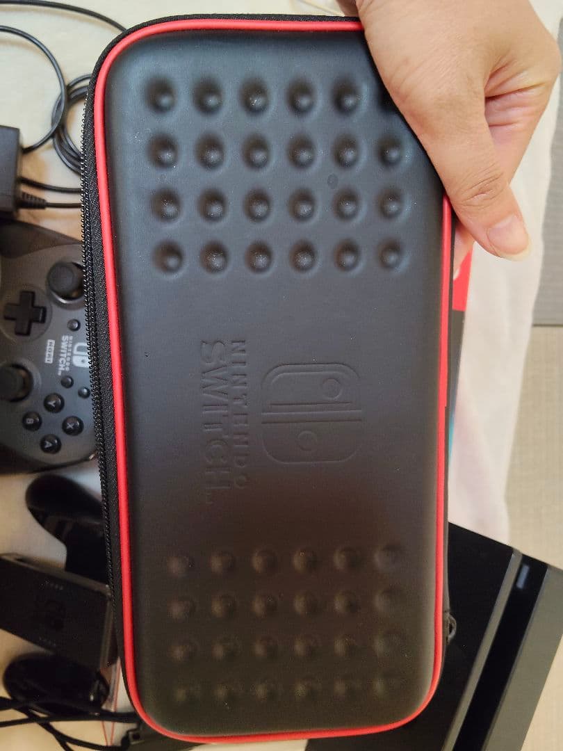 Nintendo Switch 本体 動作確認済　プロコン　ケース付き