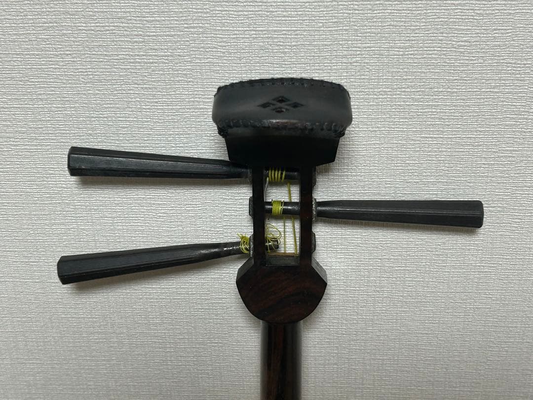 三味線　中棹　ハードケース付き　和楽器
