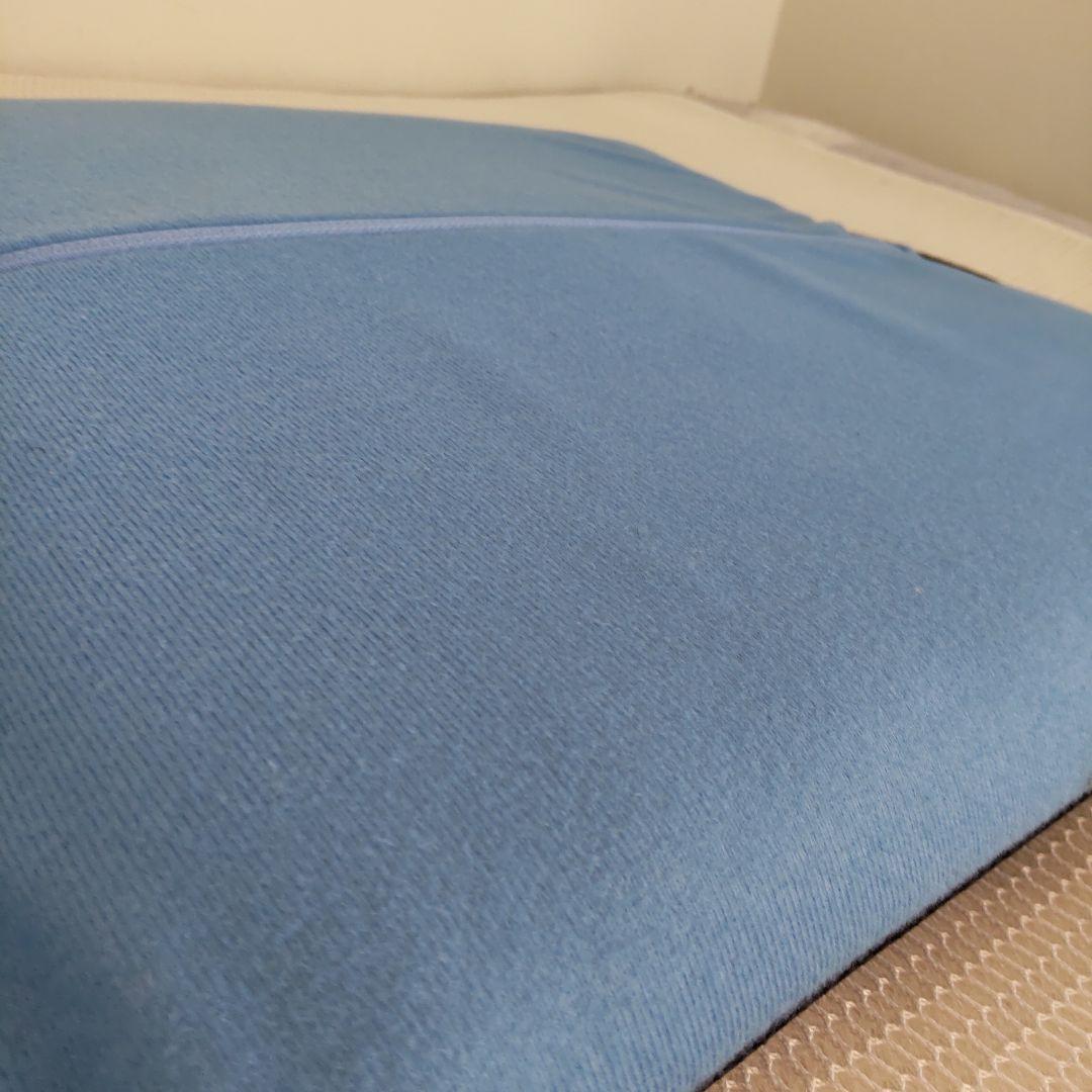 エアウィーヴ 座 クッション！東京オリンピックバージョン！新品未使用品！