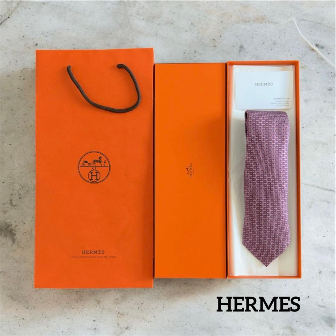 【美品】箱袋付き！HERMES エルメス幾何学模様 ネクタイ 赤・青