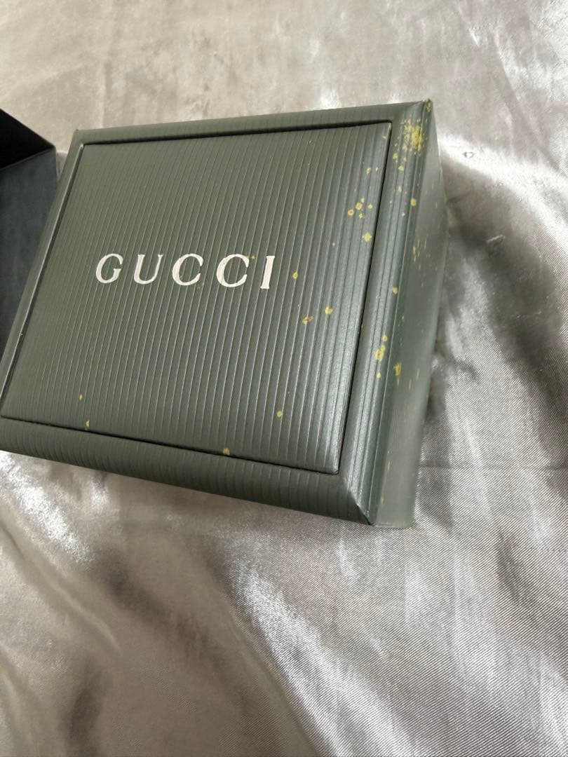 GUCCI シルバー アナログ 腕時計