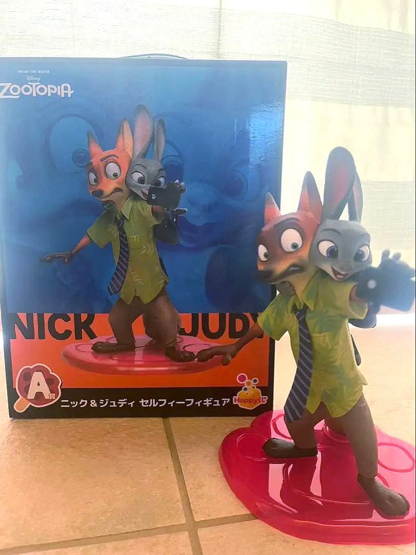 美品 Happyくじ A賞 ニック ジュディ セルフィーフィギュア ズートピア