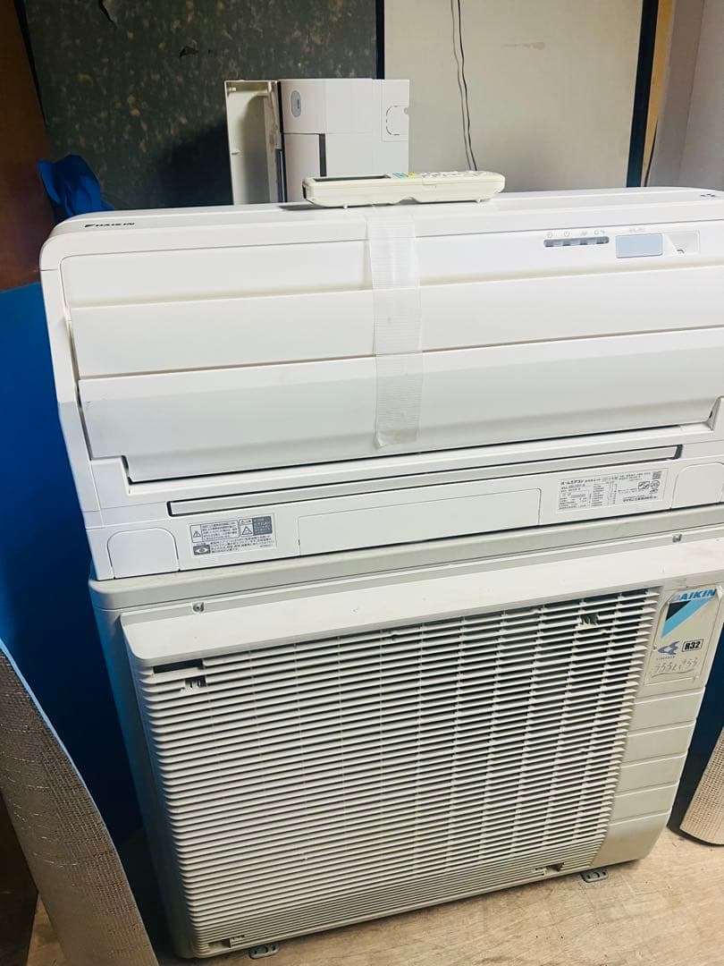DAIKIN ルームエアコン AN63YRP-W2019年製 20畳対応200V