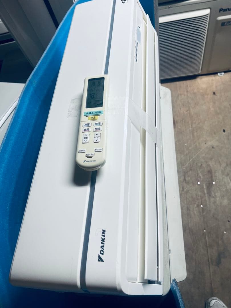 DAIKIN ルームエアコン AN63YRP-W2019年製 20畳対応200V