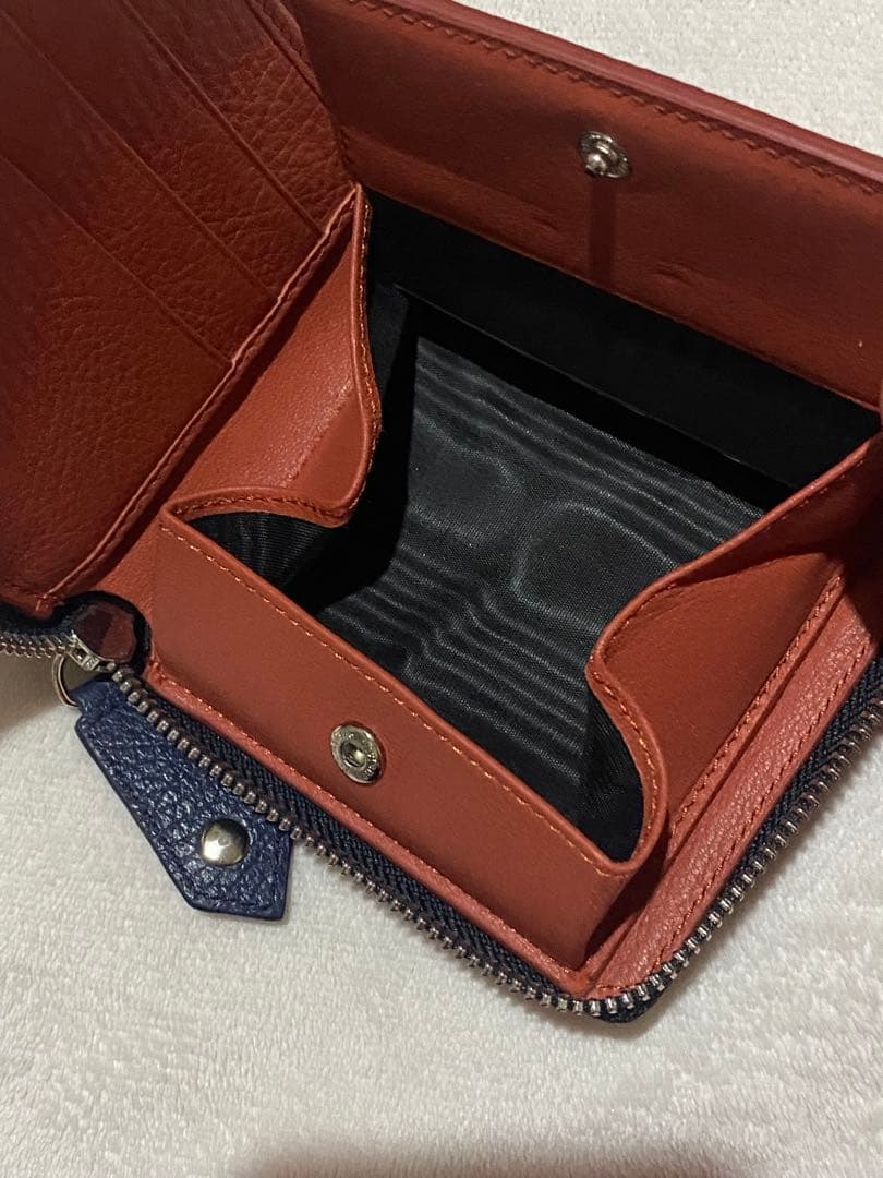 ヴィヴィアン 二つ折り財布 紺 オーブペイント ラウンドファスナー