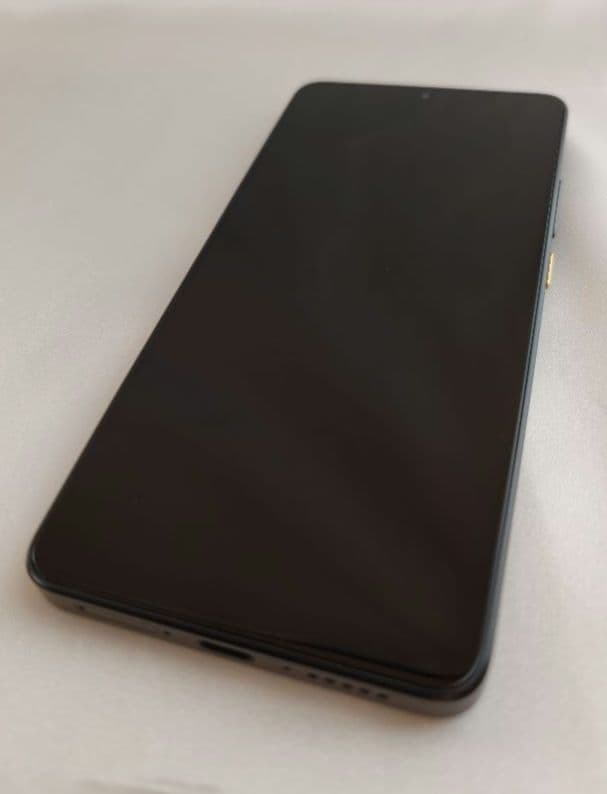 POCO X7 Pro 8GB 256GB Yellow SIMフリー