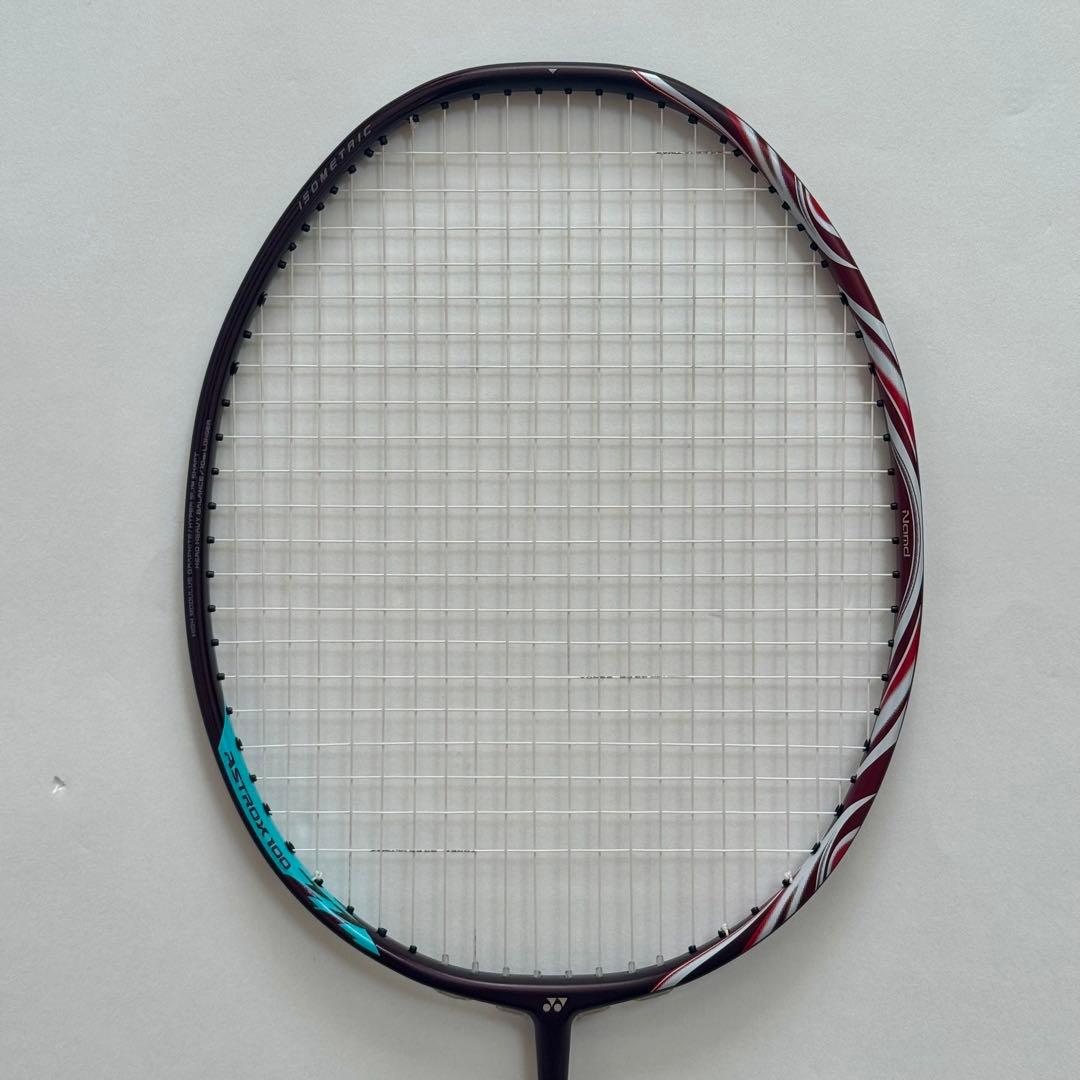 【極美品】【無傷】YONEX ASTROX アストロクス 100ZZ 4UG5