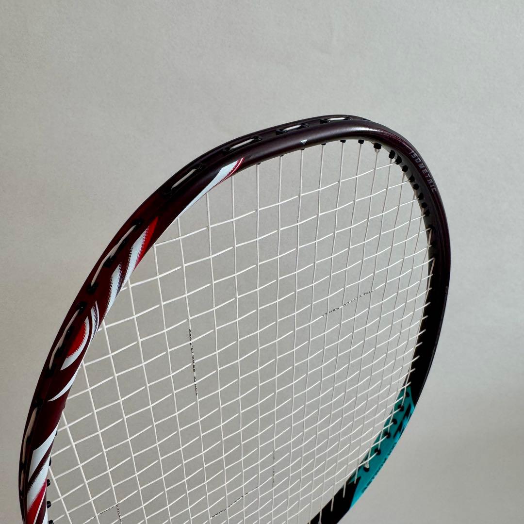 【極美品】【無傷】YONEX ASTROX アストロクス 100ZZ 4UG5