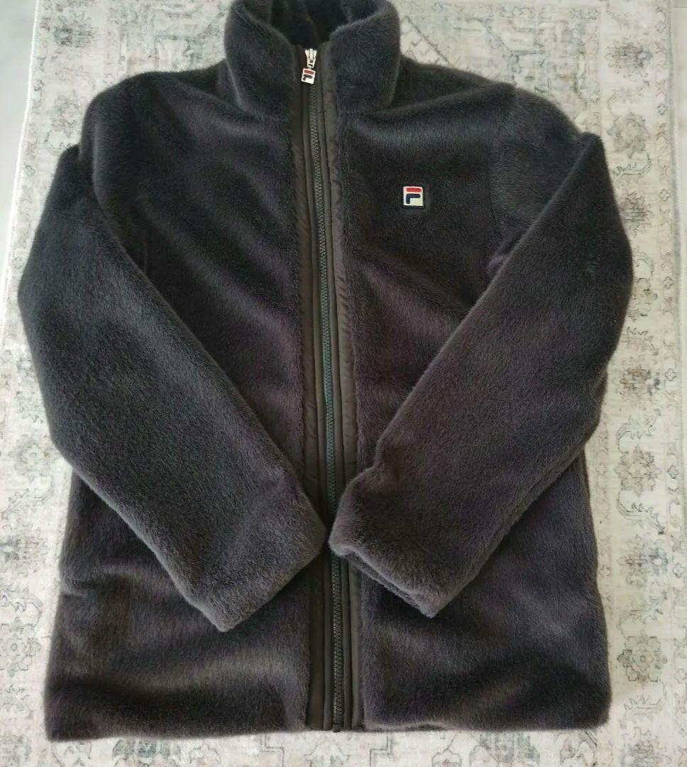 フィラテニスウェア★フィラフェイクファージャケットLサイズ