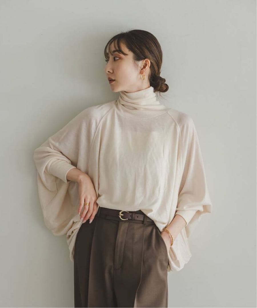 コグザビッグスモーク MATILDA POLLONECKABANICOS TOP