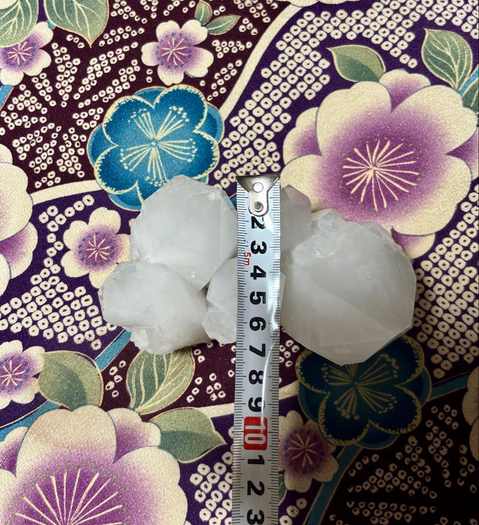 特大！大きなポイント！ パールバティ産 ヒマラヤ水晶クラスター 重さ約1.5kg