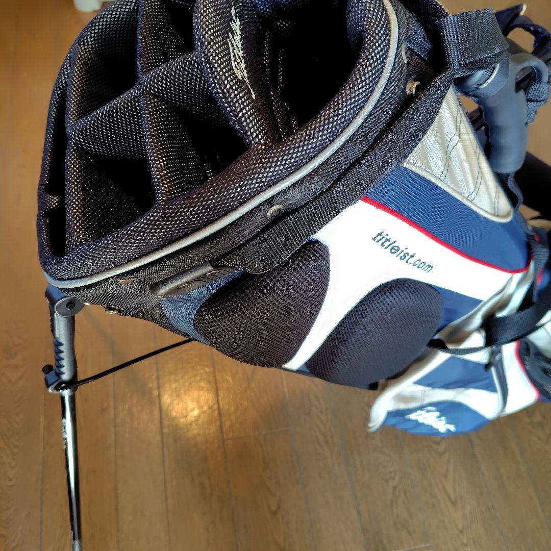 Titleist キャディバッグ　スタンド式 ネイビー/ホワイト
