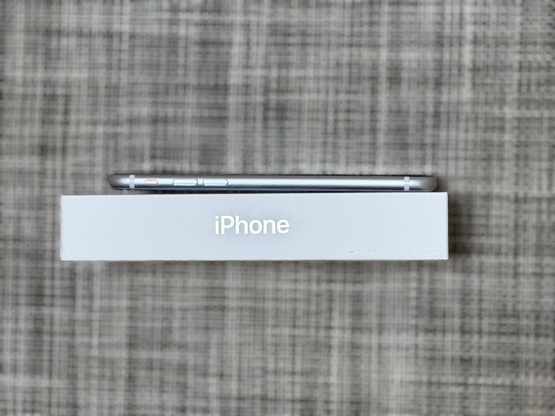 Apple iPhone SE 第2世代 (SE2) 64GB ホワイト