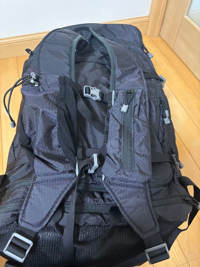 アルティメイトディレクション クルーバッグJ 黒バックパック、トレイルラン