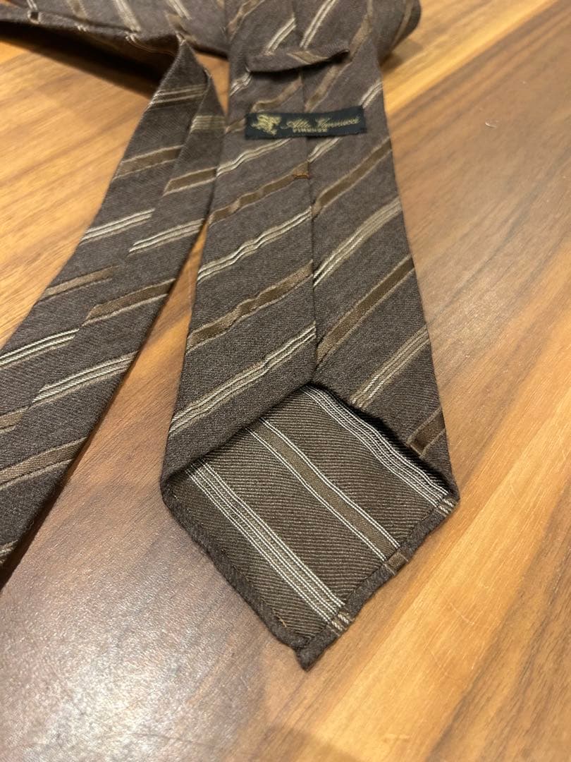 Alto Vannucci ブラウンストライプ ネクタイ