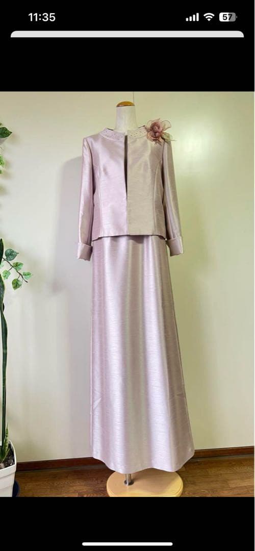 極美品　GENIE SOIR高級シャンタン生地ワンピース アンサブル15号