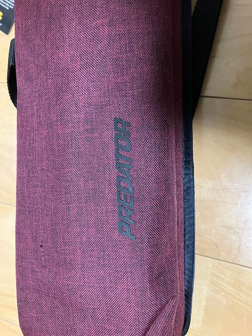 Predator キューケース　Urbain レッド　2B4S
