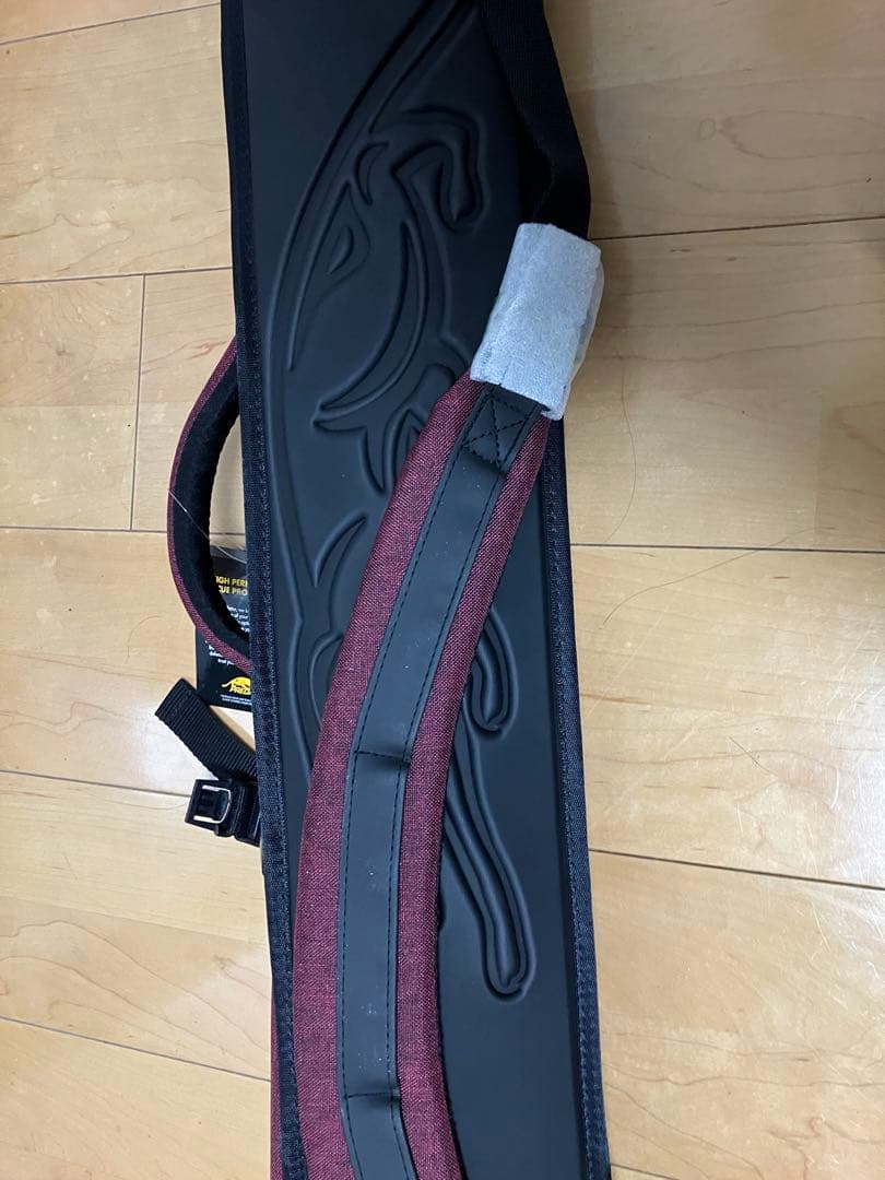 Predator キューケース　Urbain レッド　2B4S