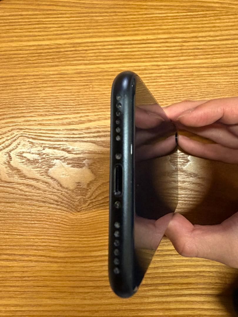 【Liora_K_0101】iPhone SE (第３世代)64GB