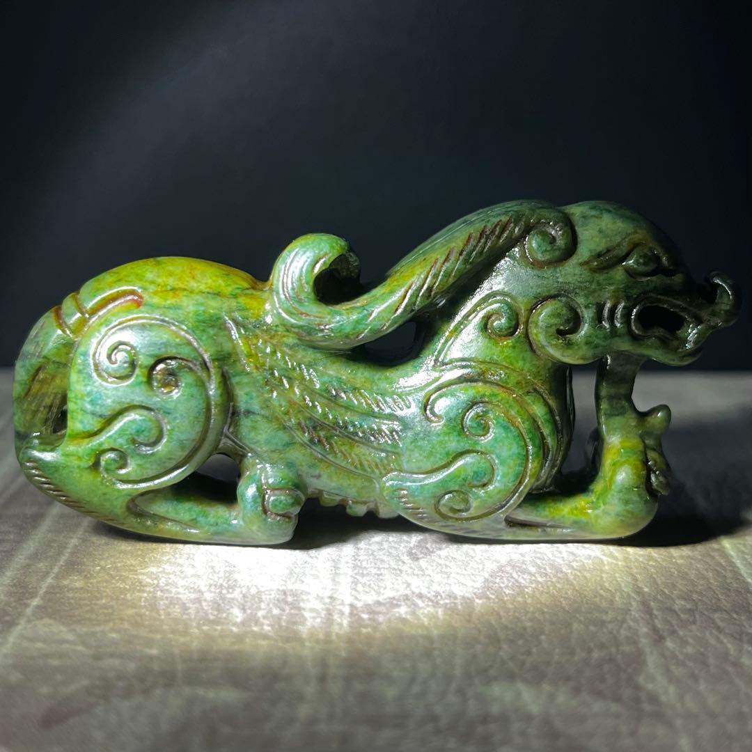 和田玉 緑玉 古玉 彫刻 手彫り 神獣 ネフライト 軟玉 中国王朝 アンティーク