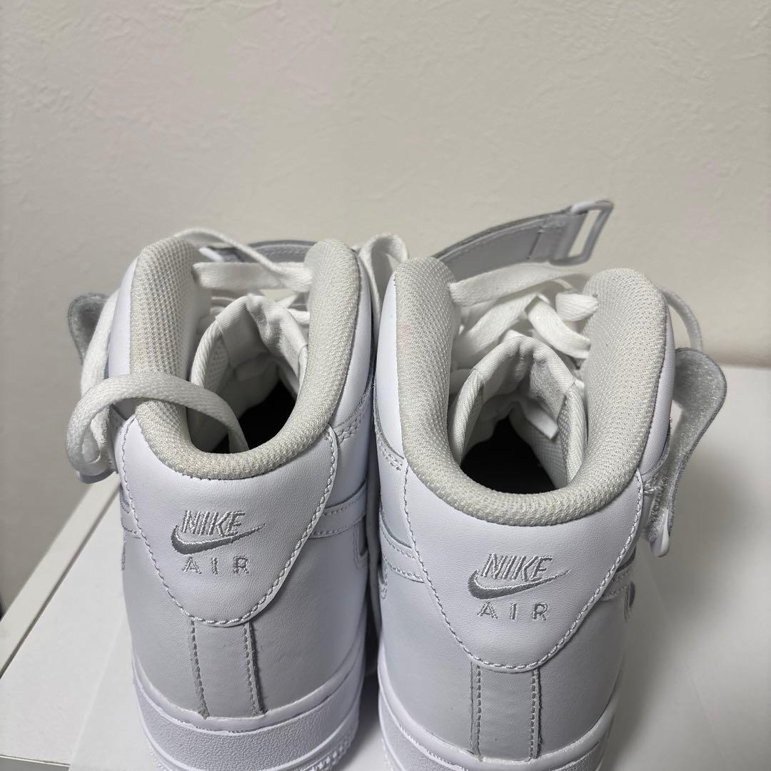 【NIKE】AIRFORCE1 ホワイト　ハイカット　スニーカー　レディース