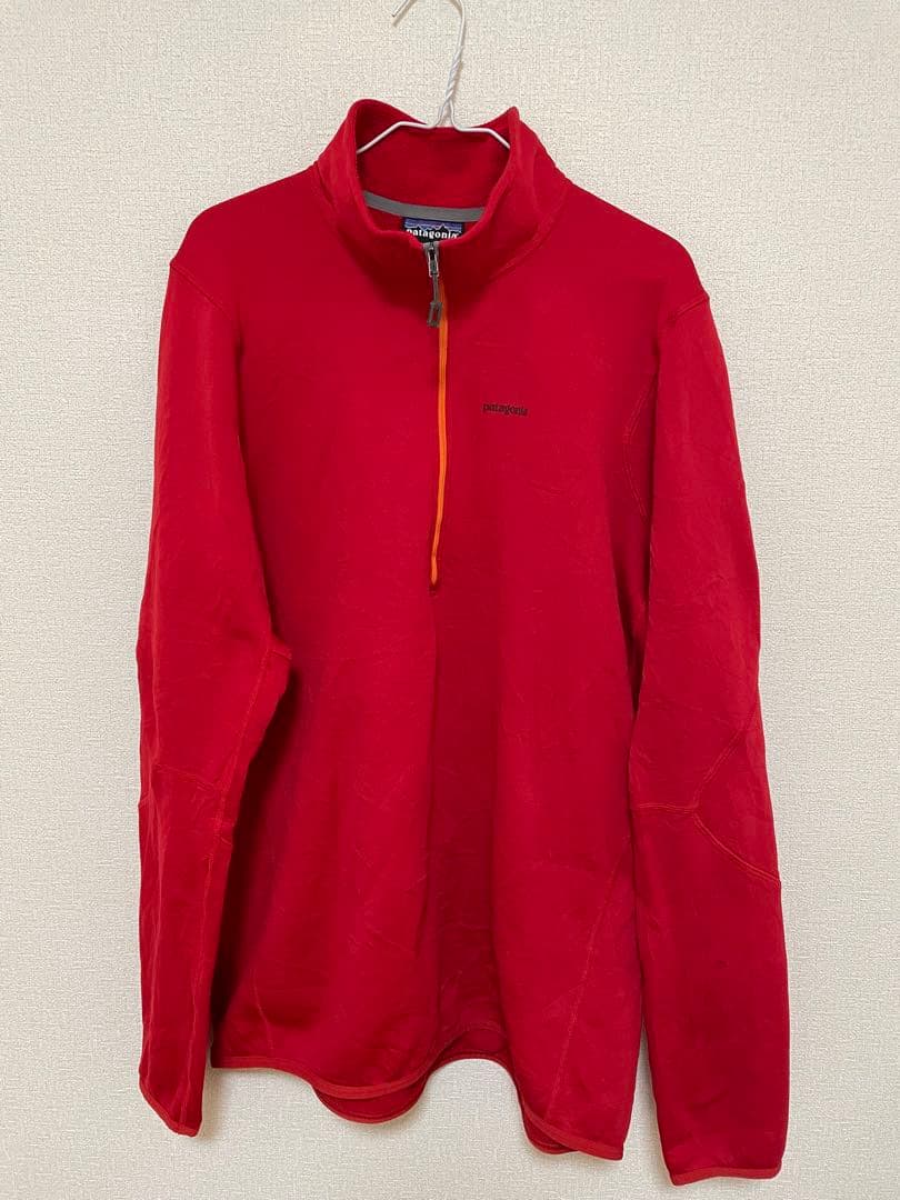 patagonia レッド ジップアップ フリーズウェア　XXL