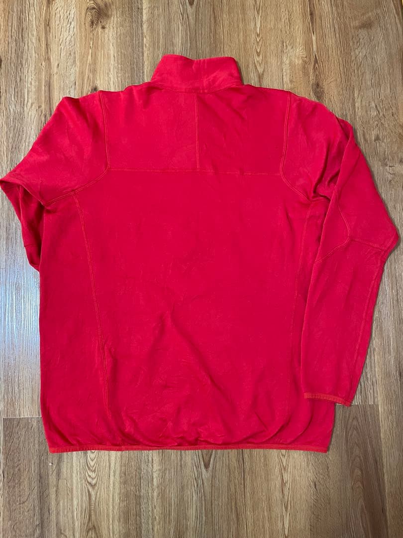 patagonia レッド ジップアップ フリーズウェア　XXL