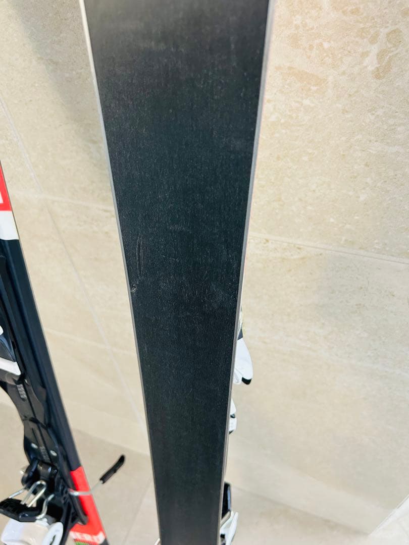 Rossignol Hero スキー ビンディング付き