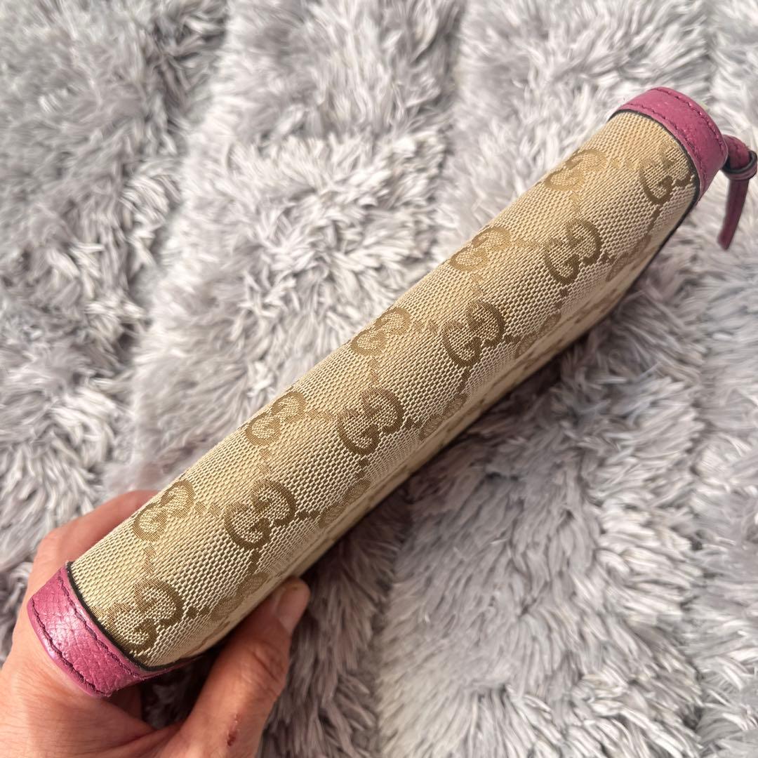 良品✨GUCCI ラウンドジップ　GGキャンバス ラパープル　長財布　ロゴ金具