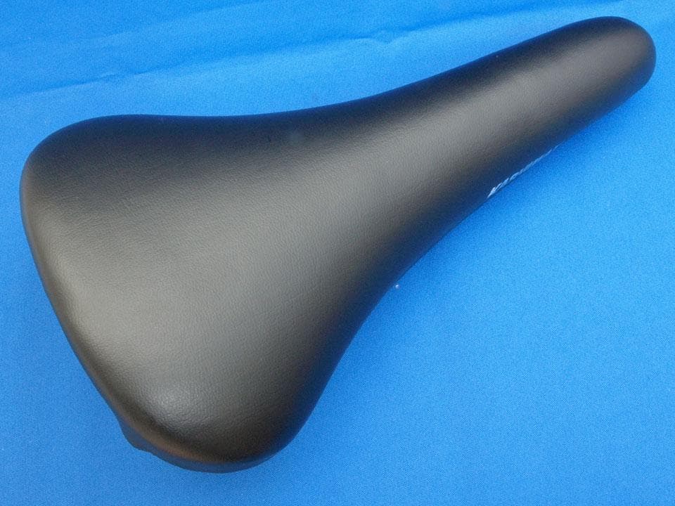 カシマ（Kashima）サドル KASHIMAX RS NJS認定 未使用品