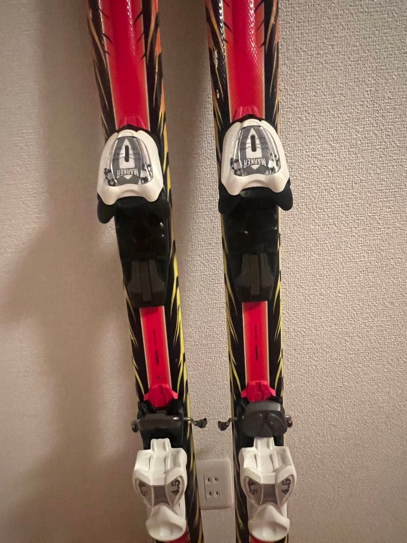 値下げ！volkl ジュニア　スキー板 150 バインディング付き　子供