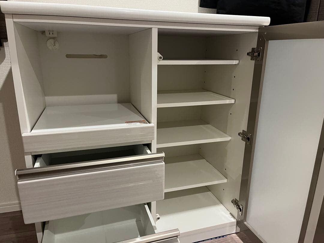 ホワイトレンジボード・収納キャビネット