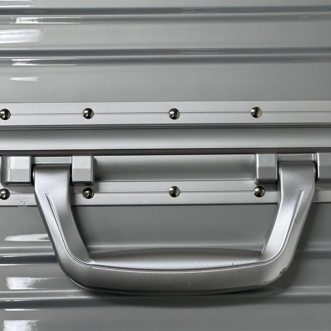 リベティ シルバー S 40L 機内持ち込み可能 Libetee