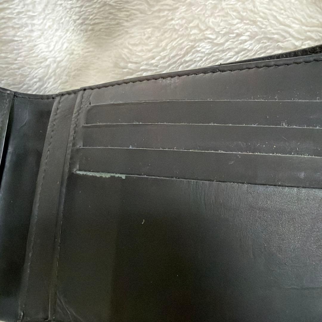 黒 レザー 二つ折り財布 ジッパー付き