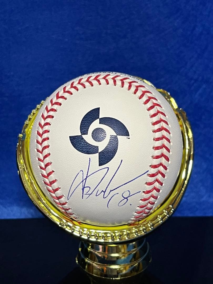 山本由伸　佐々木朗希直筆サインボール