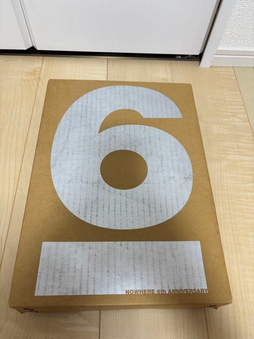 NOWHERE 6th ANNIVERSARY アートブック
