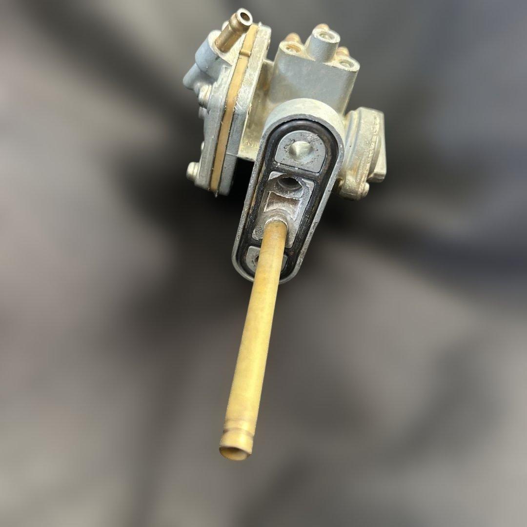 スズキ初期型GT380 フューエルコック 燃料コックGT550 gt750