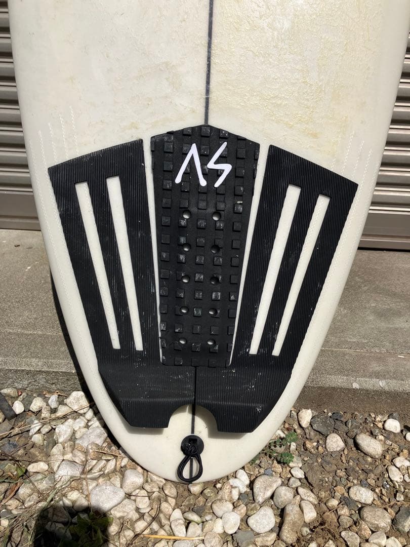 J Rサーフボード 5.10 26.6リットル　ラウンドテール