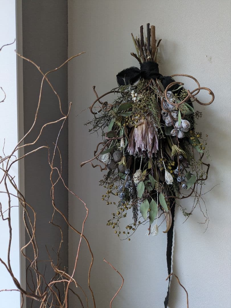 ドライフラワー　スワッグ　インテリア　プロテア