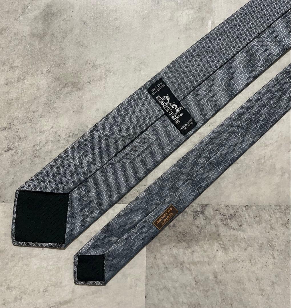 HERMES ネクタイ ハイブランド H織り ワンポイント刺繍 トランプ