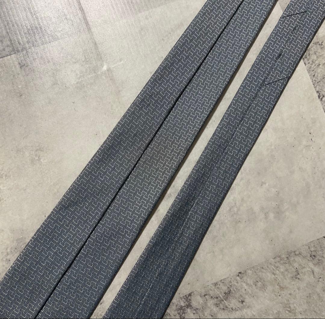 HERMES ネクタイ ハイブランド H織り ワンポイント刺繍 トランプ