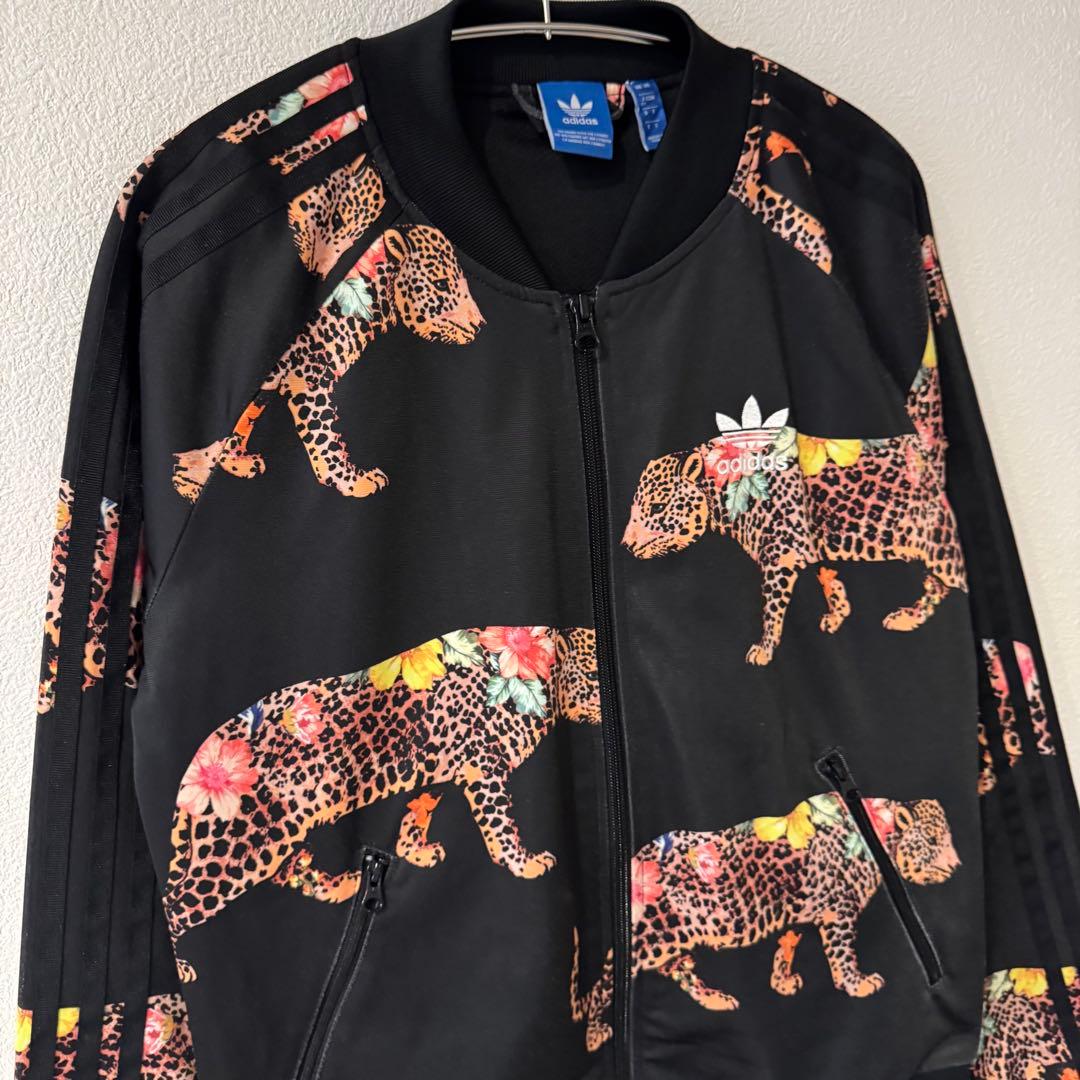 【完売モデル】adidas バイジェレミースコット　ヒョウ柄　トラックジャケット