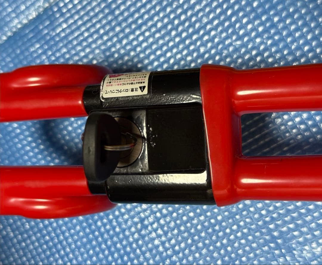 HORNET タイヤロック　CORES ステアリングロックセット売