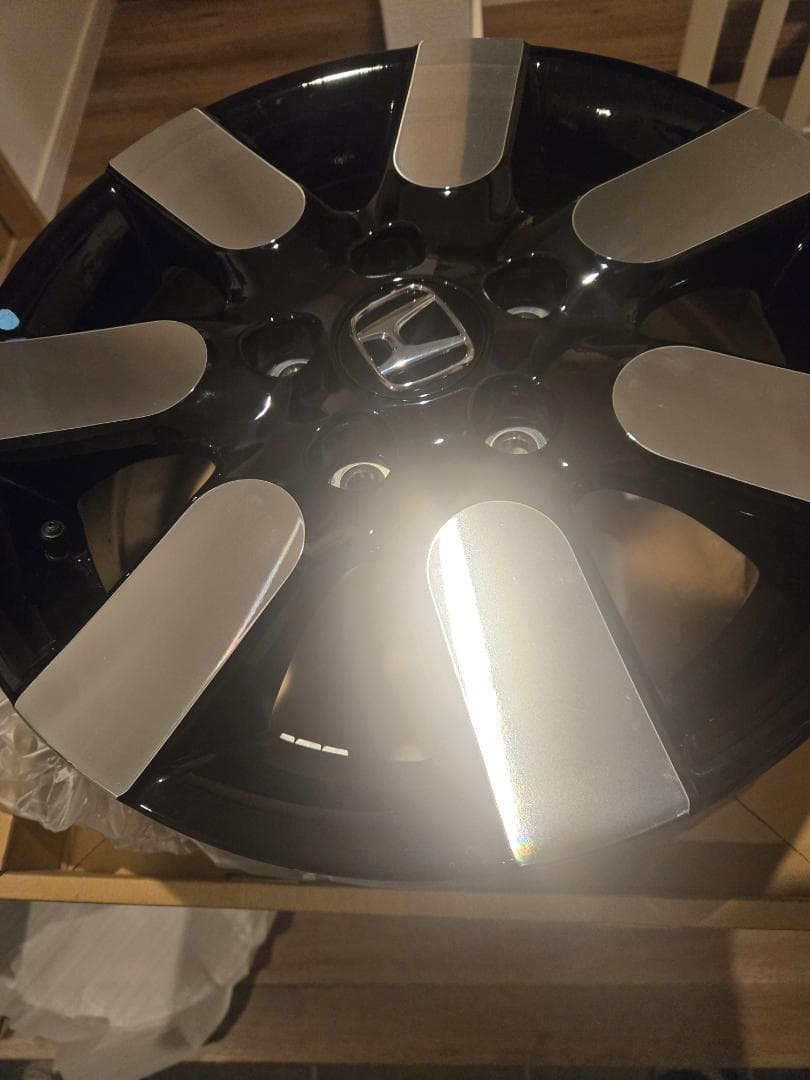 新型フリードAIR EX 15インチ 純正ホイール