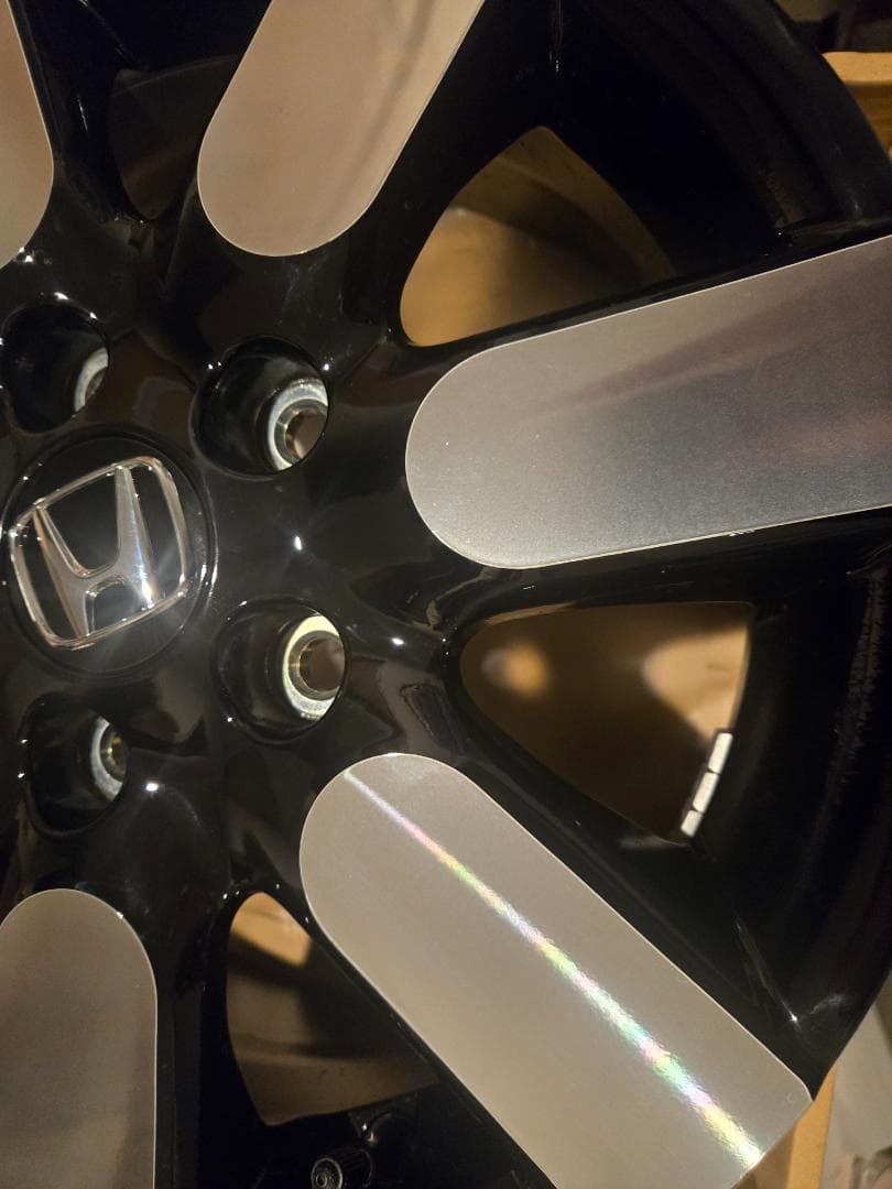 新型フリードAIR EX 15インチ 純正ホイール