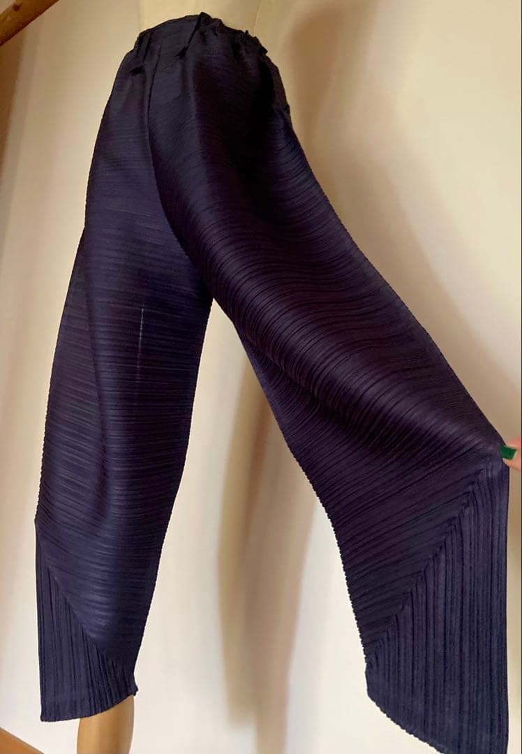 PLEATS PLEASE シッカーバウンスパンツ　ネイビー美品　クリーニング済