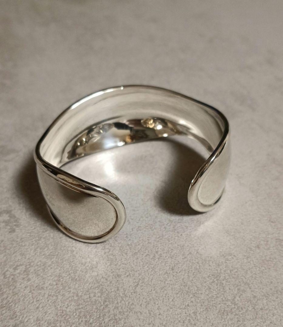 スピックアンドスパン　ベースノート　カーブバングル