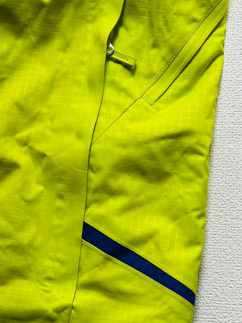 PHENIX　フェニックス スキーウェア Lサイズ　グリーン