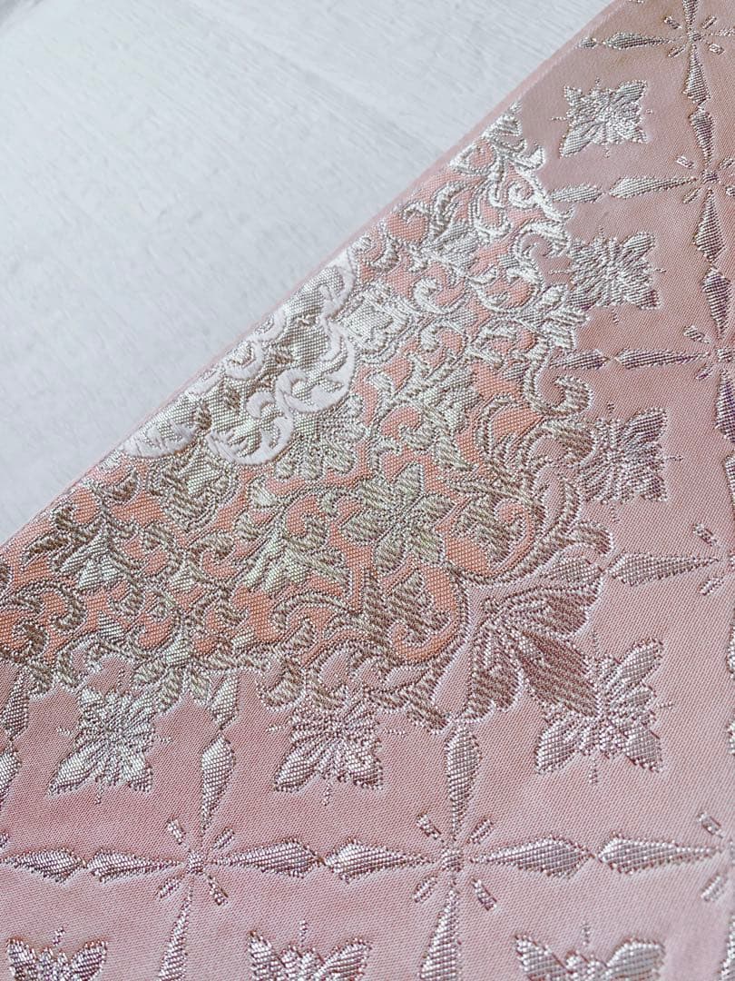 正絹　袋帯　六通柄　唐織　銀糸　正倉院菱華　アラベスク