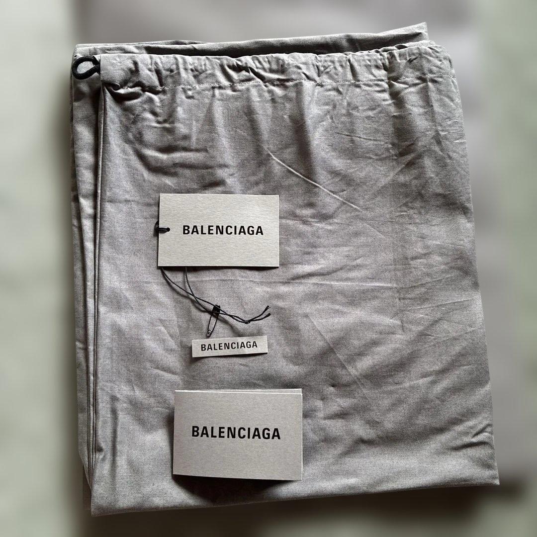 BALENCIAGA ブラックバックパック